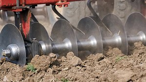 18 reactions | In our latest "Co-op Minute," Williamson Farmer's Co-op General Manager Randy Stubblefield talks about the importance of proper seed depth when planting wildlife food plots. | Tennessee Farmers Cooperative | Facebook