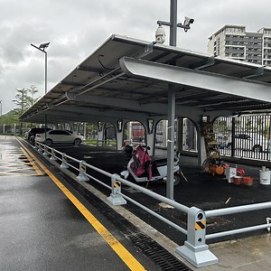 [Hot Item] Solar panel Carport Kit Aluminum Structural Steel Solar Carport Car Shed