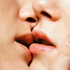 Married Women Orgasm Less Often Than Their Husbands Think They Do