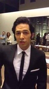 #TEGVElliBinMutluÇocuk Kanal D canlı yayın kulisinden Mert Fırat sahne öncesi duygularını paylaştı: | Türkiye Eğitim Gönüllüleri Vakfı - TEGV