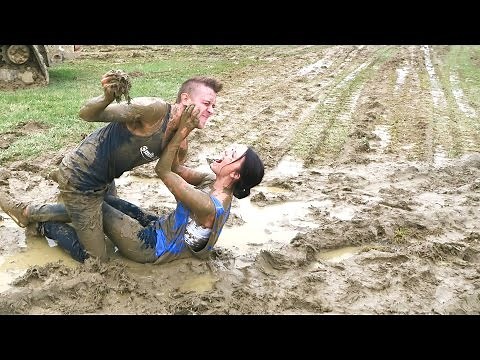 CRAZY MUD WRESTLING!!