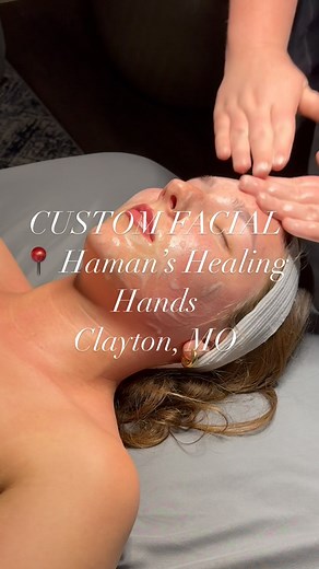 Summer skin loading… ⌛️ Our Custom Facial includes double cleansing, exfoliation, extractions, face mask and serum of the client’s choosing, and massage of the upper body/hands/feet 🧖🏼‍♀️ This facial is fully customizable and adapted to meet YOUR individual skin needs. Between the ambience of this place, our product selection, and all the massaging, your skin and nervous system will be in heaven 👼🏼 Bookings can be made at the link in our bio!! 💌 | Haman's Healing Hands