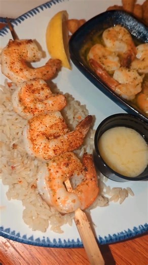 9.8K views · 29 reactions | Is anyone else’s mouth watering? 襤 Whether you’re booking a cozy holiday gathering or just stopping in for a quick bite, Red Lobster is the perfect spot for all the foodie lovers 呂 Plus, buy $50 in Red Lobster gift cards, and receive two $10 bonus coupons now through January 7, 2024. It’s every seafood lover’s dream!  : foodie_wit__bootie_408 | Downtown Silver Spring | Facebook