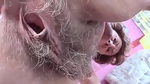 Vídeo eliminado - XVIDEOS.COM
