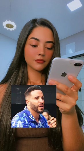 Vivi Figueredo — fundo musical emotivo para Igreja Universal (IURD)