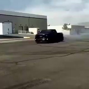 This guy has no chill on his 2015 DURAMAX | Badass Trucks