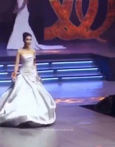 Filipino transgenders compete at Miss Gay Manila in their evening gowns. 🇵🇭🌈 . #LGBT🌈 #Transgender #Pasarela #PageantGowns #MissGay #LavaWalk #ConfidentlyBeautiful #PageantAvenue #MissUniverse #MissWorld #MissInternational #MissEarth #MissSupranational #MissIntercontinental #MissGlobe #MissGrandInternational #MissEcoInternational #ReinaHispanoAmericana | Pageant Avenue
