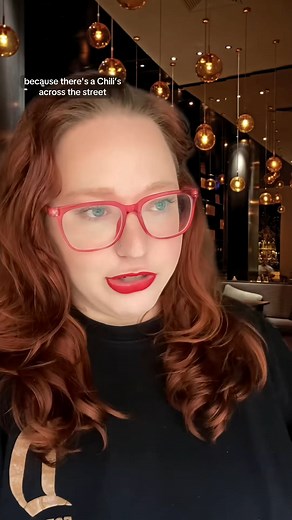 21K views · 591 reactions | I love slam poetry #restaurantstory #server #serverproblems #serverlife #serverstories #chef #host #karen #customerservice #sketchcomedy #restaurantcomedy | Kash | Facebook