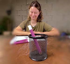 Mined coal and made graphite material for pencils | 5-Minute Crafts Play