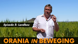 Landbou! Ons naam, “Boere” kom van ons landbou-geskiedenis. Afrikaners is, inherent landbouers en mense wat lief is vir die Skepping. Ook in die Bybel kry ons die opdrag “Bewoon, bewerk, bewaar.” In hierdie episode van Orania in Beweging word daar ondersoek gedoen na die verskillende landbou-aktiwiteite in Orania, pekanneute, amandels, koring, mielies en meer. Lekker kyk! Ondersteun Orania: Word ‘n lid van die Orania Beweging. Orania.co.za/lidmaatskap Agriculture! Our name, "Boere" comes from ou