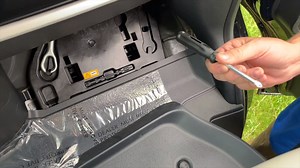 Airstream Interstate 24 How-To | Mercedes-Benz Onboard Tool Kit - Interstate: How-To - AirHub Video Gallery | Service