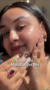Glow all day with this VIRAL moisturizer 🌟 It has ✨ Spanish Squalane ✨ Brightening Niacinamide ✨ Vitamin C Suitable for ✨ all skin types ✨ Indian Skin Make the glow yours today 💫 | Pilgrim