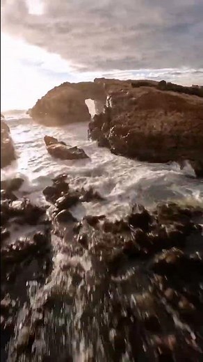 Golden Hour Fly | Cinematic Drone (🎥: IG / clifford_wakeman)