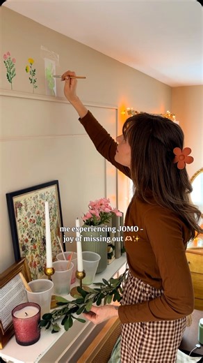 Steffy 🧡 on Instagram: "Forget FOMO, i’ve got JOMO - joy of missing out. ✨😜 Nothing makes me happier than getting in bed by 9pm lol and ive got so many cozy @ikeausa essentials as part of my night time routine, like this vibey lamp and these perfect gingham sheets. What time do you get to bed? #IKEApartner #myIKEAUSA"