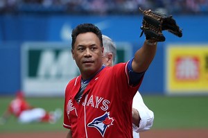 HOF'er Roberto Alomar Fired By MLB Over Sexual Misconduct