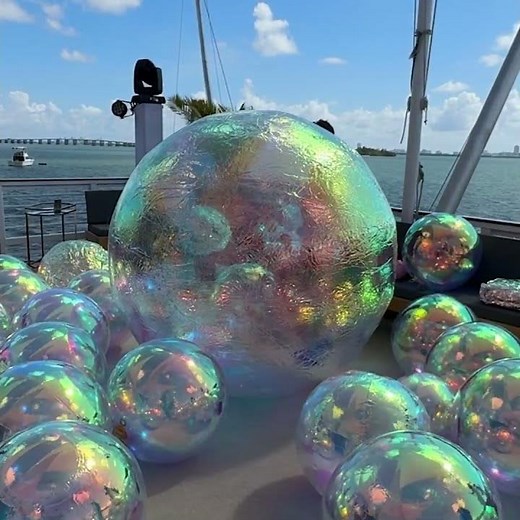 Blowing Up Big: Viral Inflatables Captivating Everyone! 🎈✨ #ViralHit #ShinyDesign