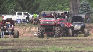 MASSIVE HORSEPOWER MEGA TRUCK "HAPPY HOOKER" PLAYING ON A SUNDAY FUN DAY AT ROSS'S | Half-Assed Motorsports