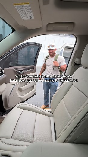 This coming home once a month thing is hard! But so proud of my mans business taking off! How many of you are in a long distance relationship!? Comment and tell me! #longdistancerelationship #longdistancelove #husband #loveyou | Amanda Peterson Wolaver