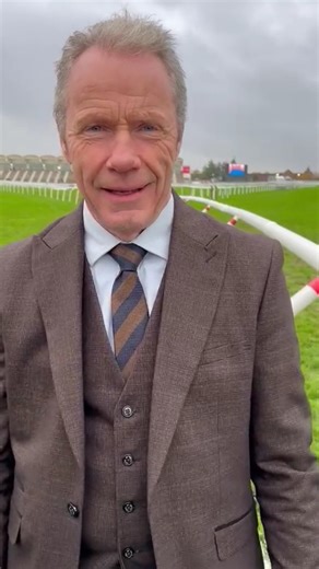 Go steady Mick! The 1999 Boodles Gold Cup winning jockey gives a rather unique viewpoint on winning the Grand National...🤣 #horse #horseracing #cheltenham #grandnational | Cheltenham Racecourse