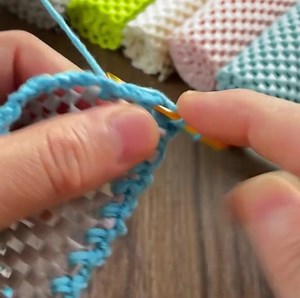 Watch how a simple non-slip mat turns into a creative crochet base full of possibilities! This surprising trick will inspire your next craft project. Have you ever tried something like this? Share your thoughts below! #CrochetHacks #CraftingIdeas #DIYMagic | Knitting Love | Facebook
