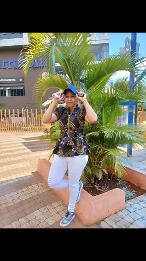 Casual Style Showcase: Outdoor and Indoor Looks