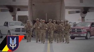 Let's operate! Belgian SF operators ready to kick ass. #specialforcesgroup #belgium #operator #C130 #airforce #army #shooting #scar #fnherstal #military #motivation #training #functionalfitness #mentalhealth #defense #teamwork #counterterrorism #belgianSAS | Special Forces Group Belgium