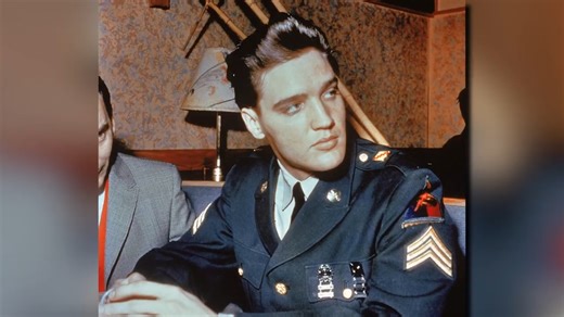 Elvis’ stage fright and career worries_ _He found shows NERVE-RACKING_ says close family | M Hidayat