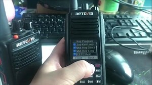Retevis RT52, the Dual PTT DMR amateur Business radio 316 vistas Retevis 1340 suscriptores Publicado el 28 jun. 2020 Retevis RT52, the dual-band Amateur radio Ham radio, Business radio 1, Special display 2, Dual PTT 3, Emergency Alarm 4, GPS function More information: http://bit.ly/2PUY77v | Novedades radioaficionados