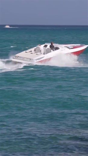 Outstanding! #bajaboatowners #boatshow #powerboatracing #powerboats #boats #boatinglife #powerboat #powerboattraining #boating #boatsforsale #bajaboats #powerboatnation #powerboatsale #boatlife #boatnation | Baja Boats