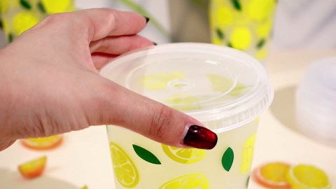 SiliFine 12 Pcs Plastic Lemon Cups, 24oz Reusable Tumbler with Lid and Straw, Lemon Party Decorations Gifts Bulk for Summer Citrus Lemonade, Tropical Luau Party Favors Birthday Supplies