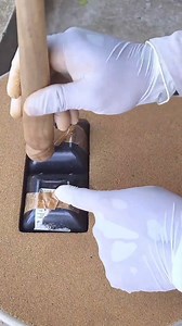 4.9K views | Peleburan logam Pengecoran logam Pengecoran besi tembaga Industri pengecoran #satisfying #amazing #diy #metal #artandcraft #art #experiment | Construction Laborers | Facebook