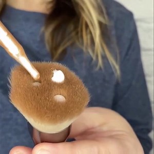 76 reactions · 13 shares | #BeautyRecipe 1: Face Time ‍ ️Custom Blending Moisturizer: 1 to 2 pumps help strengthen and balance your microbiome ️Custom Enhancer Drops: 1 to 2 drops enhance a lit-from-within glow ️Power Play Foundation: 1 to 2 drops provide all-day full coverage that’s waterproof, sweat-proof and transfer-proof ️Custom Application Brush: Blend! | Cover FX | Facebook