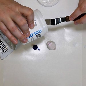 7.8K views · 236 reactions | Something fun for your Thursday: A quick demonstration of acrylic interference colors. A bit of Phthalo Blue (Red Shade), some Interference Violet, and Soft Gel (Gloss), results in a blue/violet that changes depending on angle of view. We've placed it on a dark background to highlight the qualities of Interference Violet. #goldenpaints | Golden Artist Colors | Facebook