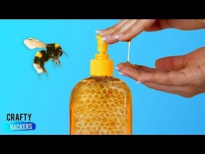 10 BATHROOM LIFE HACKS YOU NEED TO TRY!