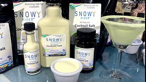 Snowy River Gold Cocktail Salt - Naturally Colored Margarita Salt, Margarita Rimmer, Beverage Rimmer, Cocktail Garnish, Decorative Cocktail Salt, Kosher - Gold Salt (16oz Bag)