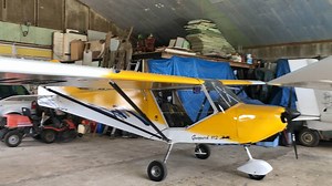 Près de Rennes. Des pilotes, les mains dans le moteur de leur ULM