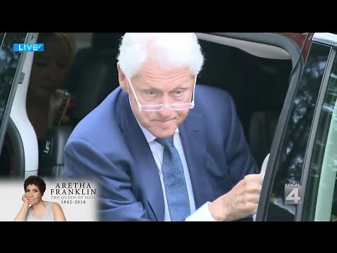 Clintons arrive in Detroit for Aretha Franklin's funeral