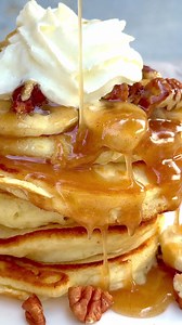 The best, banana foster pancake recipe! Link: https://valentinascorner.com/banana-foster-pancakes/ | Valentina's Corner