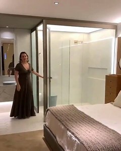 Smartglass shower | FocalStuff