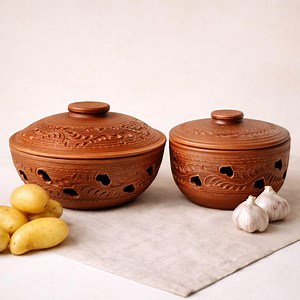 Garlic Keeper and Potato Storage Bin Set, Breathable Terracotta Kitchen Containers With Lids, Rustic Farmhouse Counter Decor - Etsy Canada