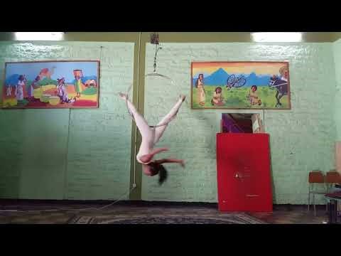 Fikrte solo aerial hoop act