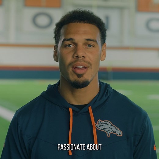 Express yourself with your vote. Don’t wait. #NFLVotes Register at nfl.com/votes. | NFL