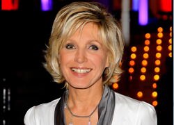 Evelyne Dhéliat - La biographie de Evelyne Dhéliat avec Voici.fr