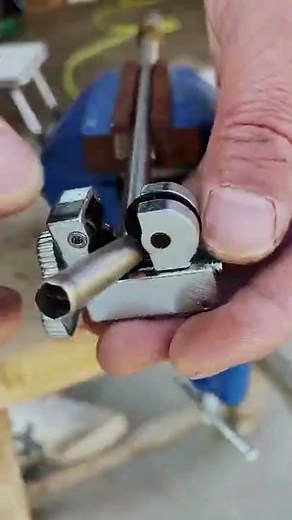 Mini Pipe Cutter Demo 2022- Does it Work?