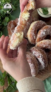 Beignets marocains Des bons beignets marocains 😍 comme à la plage, très économiques, ils nécessitent peu d’ingrédients, vous pouvez même remplacer le lait par de l’eau 🙂 à déguster bien chaud 🥰 avec un bon verre de thé 🫖 J’ai réalisé cette recette avec le robot @ankar le pétrissage est trop satisfaisant à regarder 😍Ingrédients pour 14 beignets - [ ] 450 g de farine - [ ] 50 g de semoule extra fine ou finot- [ ] 310 g de lait - [ ] 40 g de sucre - [ ] 2 sachets de sucre vanille - [ ] 1 oeuf 