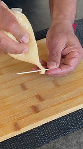 446K views · 153 reactions | Lifehack alert: Turn ordinary chopsticks into frying tools for perfect pigtails #FabiosaFood #Fabiosa #food #foodart #tasty | Fabiosa Hearty | Facebook