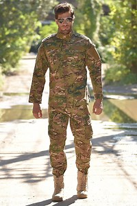 [Hot Item] Outdoor Wholesale Tactical Acu Uniform Cp Color Camouflage Uniform