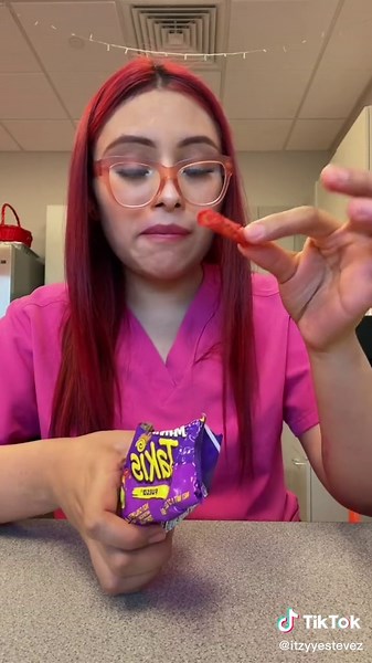 Snack Store Grand Opening Unboxing Video for Keto Lunch