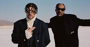Bad Bunny lanza el video de 'Hoy cobré', con el rapero Snoop Dogg