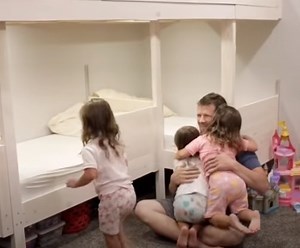 How to build a DIY toddler bed! | MetDaan DIY